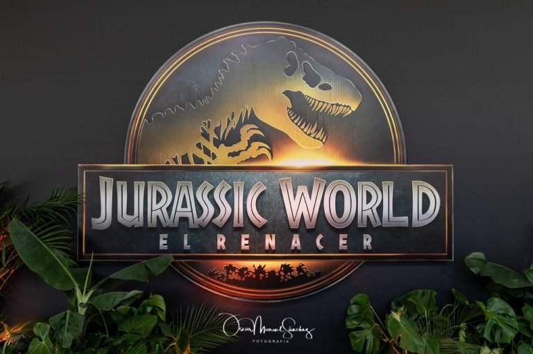 JURASSIC WORLD: EL RENACER