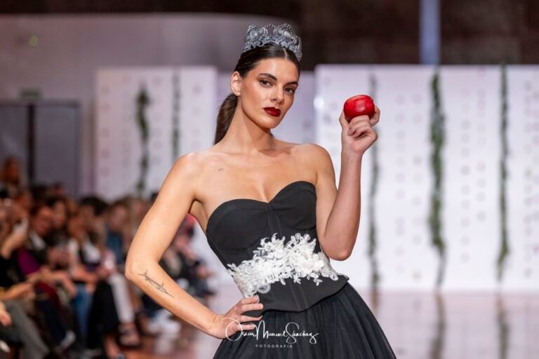 Model ROMINA LLAGUNO