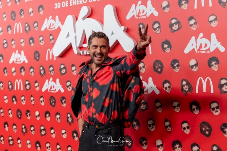 Actor PACO LEON at the photocall for the premiere of the film “AIDA y VUELTA”