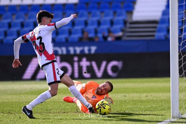 OSCAR VALENTIN of Rayo Vallecano scoring the second goal during the LaLiga