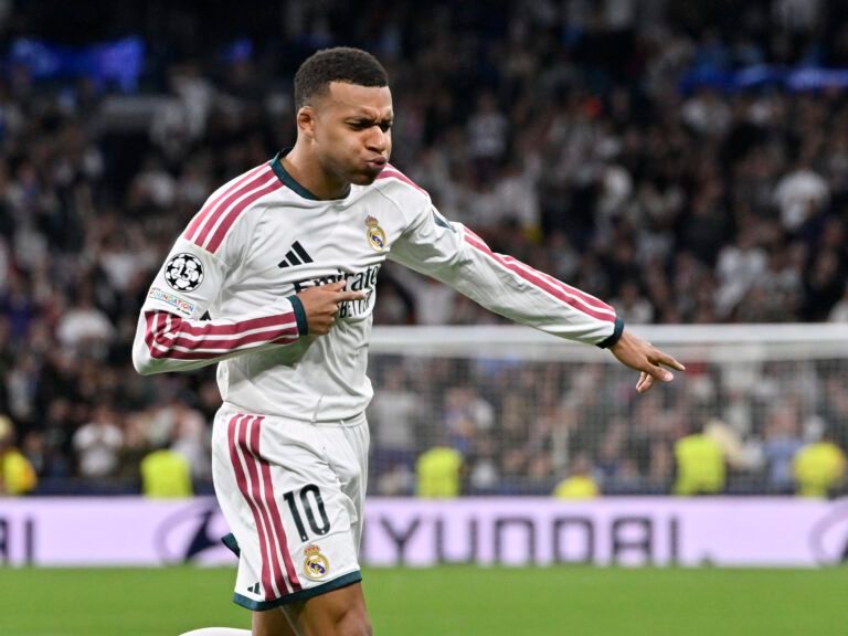 10 KYLIAN MBAPPE of Real Madrid CF celebrates a goal